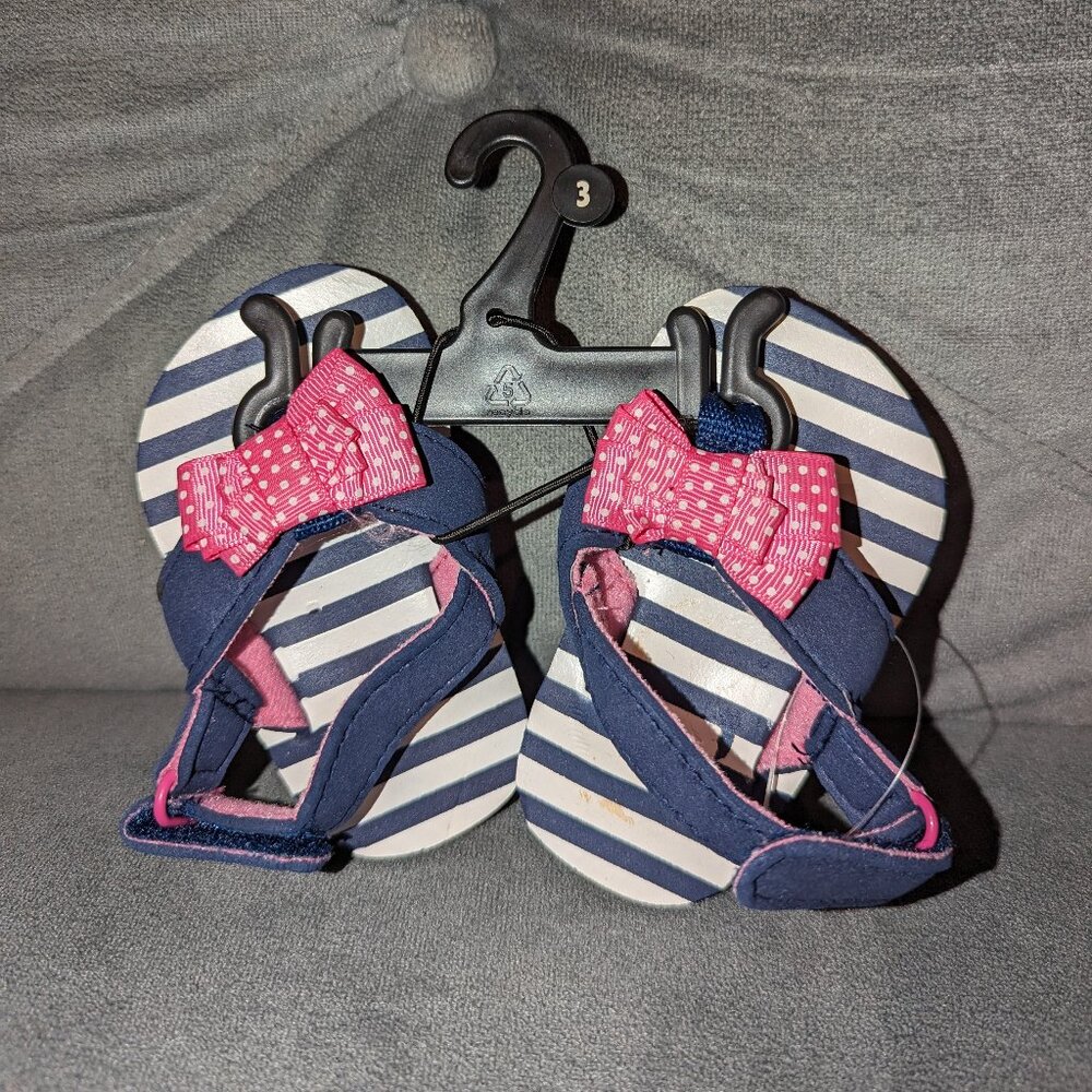 Brand New without Tag. (Unbranded) Sandals Size 3